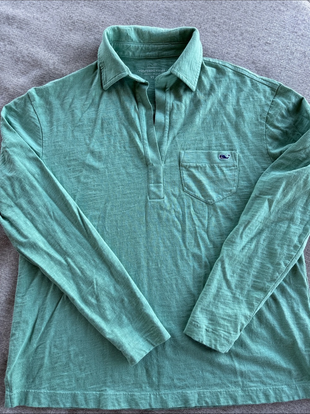Vineyard Vines Top